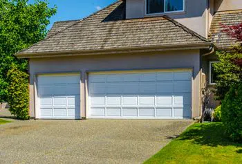 Golden Garage Door Service Cudahy, WI 414-937-5106 - custom-cont-gdr-18m